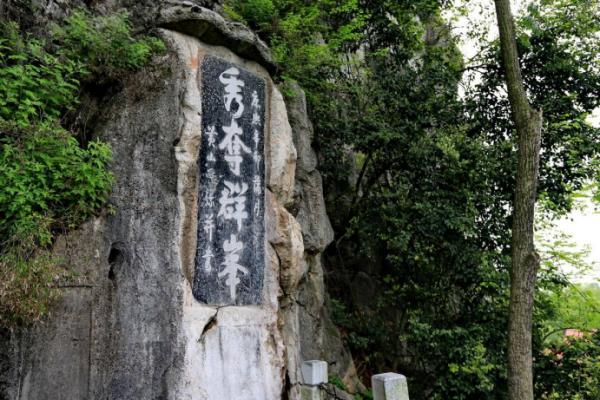 大學(xué)校園景色（合肥工業(yè)大學(xué)校園景色）