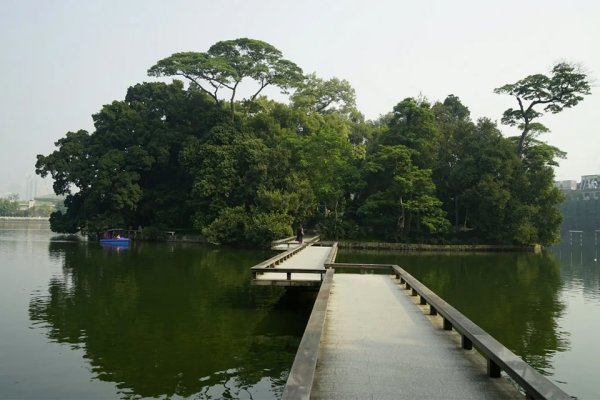 綿陽(yáng)濱河公園綠地景觀設(shè)計(jì)（綿陽(yáng)濱河公園綠地景觀設(shè)計(jì)方案）