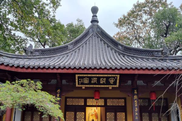 杭州的旅游十大景點(diǎn)（杭州必去三個(gè)景點(diǎn)）